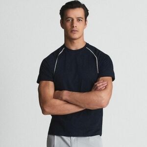 Reiss "Stratford Mercerised Crew Neck T-shirt With Piping" Navy Blue. White. S.